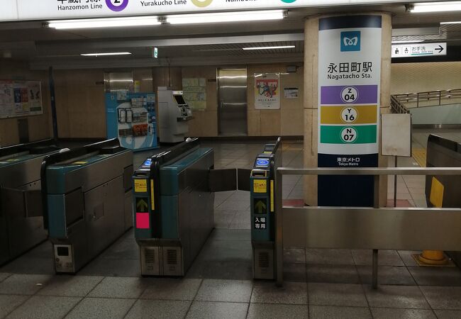 東京メトロの中心的な駅です。
