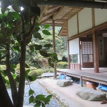 静寂の空間です