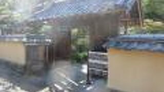 馴染みのある「荒城の月」や「花」の作曲者ですから馴染みがあり興味深く拝見できました。