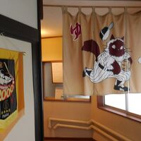 館内に溢れるタテジマグッズ