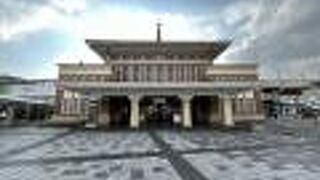 奈良駅の旧駅舎を利用
