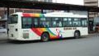 こちらも鶴のデザインです