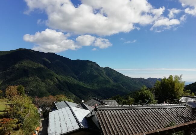 神様が宿る山