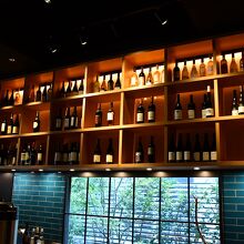 夜はお酒も飲めます