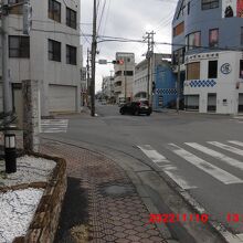 「海人居酒屋 源 総本店」辺り