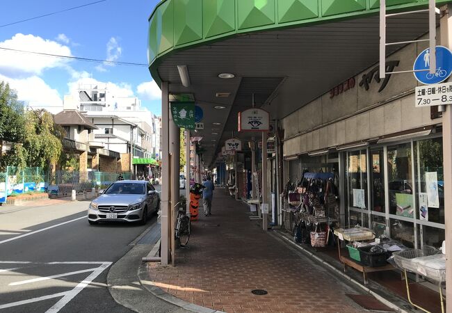 北野天満宮近くの商店街