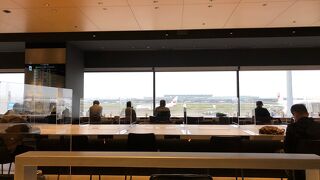 広いラウンジ！