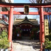 水道橋駅前にある神社