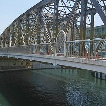小名木川と小松橋 