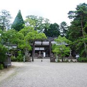 浦島太郎の伝説がある神社です。