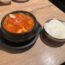 吾照里のキムチスンドゥブ