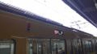 2022年３月６日現在、黄色の塗装がされた昔からの車両も健在でした