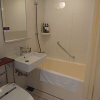 バスルーム、シャンプーなどのボトルも洒落ている