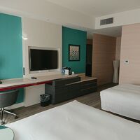 ターコイズブルー爽やか