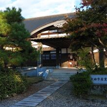 大仙市産業展示館