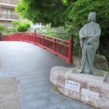 ねね像とねね橋