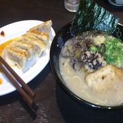 とんこつラーメンと餃子をいただきました