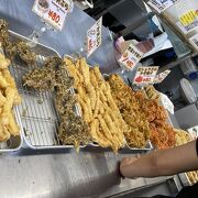 沖縄の人気グルメを手軽に味わえます