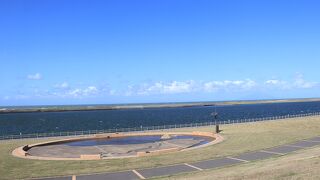 天塩川の位置をかたどった模型も