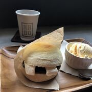 とてもおいしいコーヒーとイングリッシュマフィンをいただきました、見晴らしも良くでまた行きたいと思います