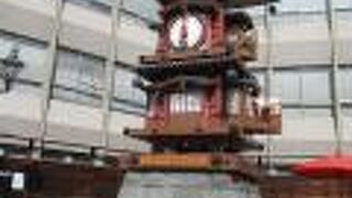 からくり時計のある広場