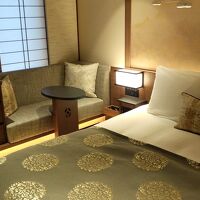 ダブルルーム19㎡