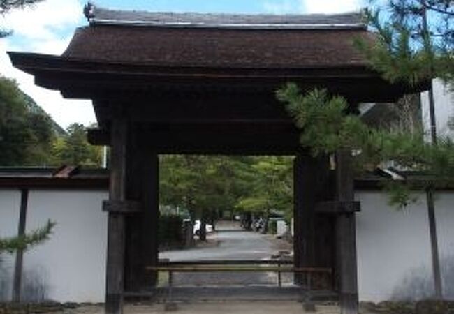 毛利元就の菩提寺