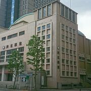 昭和１３年に完成した大講堂