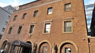 紳士の社交倶楽部