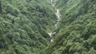 Gelin Tülü Şelalesi