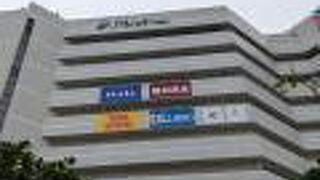 県庁前駅と直結