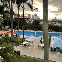 ガーデンプール