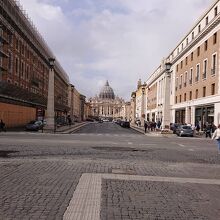 コンチリアツィオーネ通り