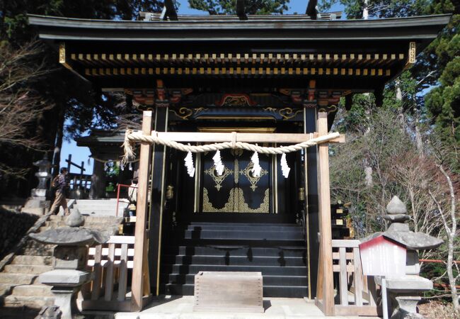 御岳山上にある神社