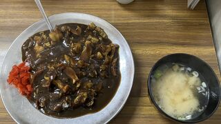 人気のホッキ貝カレー