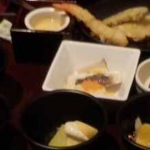 オリンピアノバイキング料理