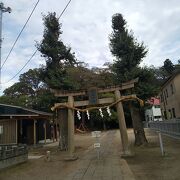 流山の中でも比較的大きめの神社