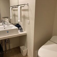 洗面所とトイレです。