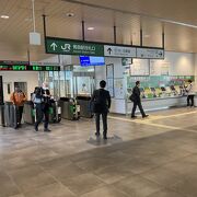 盛者必衰　だが、しかし　新しい青森駅を建設中