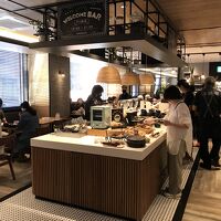 朝食バイキング会場