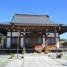 薬王寺本堂