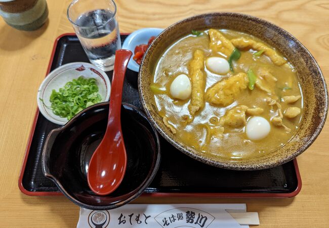 The most popular udon and soba noodle restaurant in Toyohashi, many kinds of dishes with yam