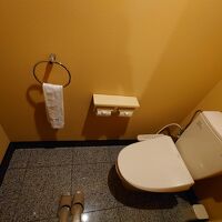 部屋トイレの様子。