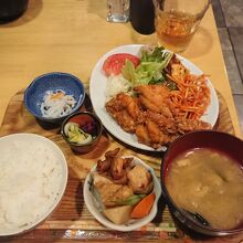 から揚げ定食(\750)