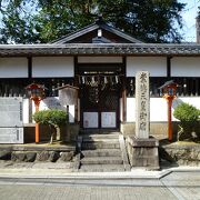 祇園の南側にある第75代天皇の御廟