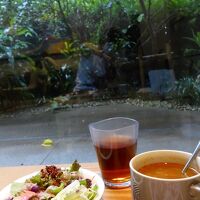 ゆっくり・・・　くつろげるカフェ