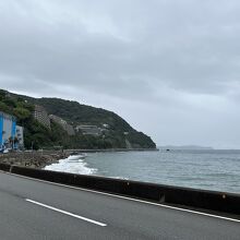 走り湯前で