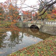 上杉神社参道に架かる橋