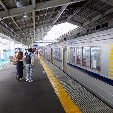 東武日光駅のホーム