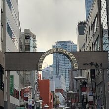 静かな一ツ木通り